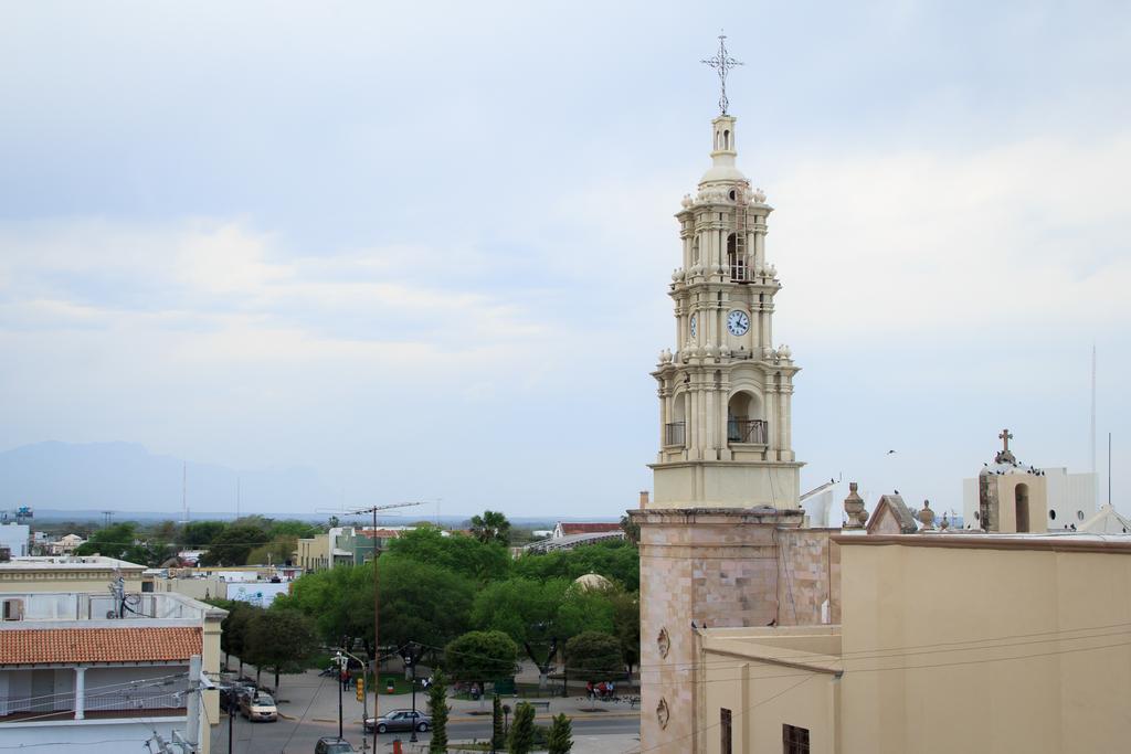 Guidi Linares Exterior foto